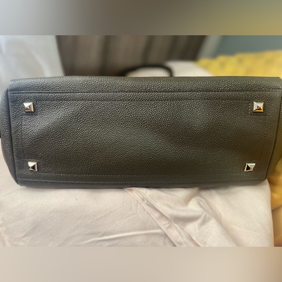 Henri Bendel Olive Green Satchel - Picture 8 of 9